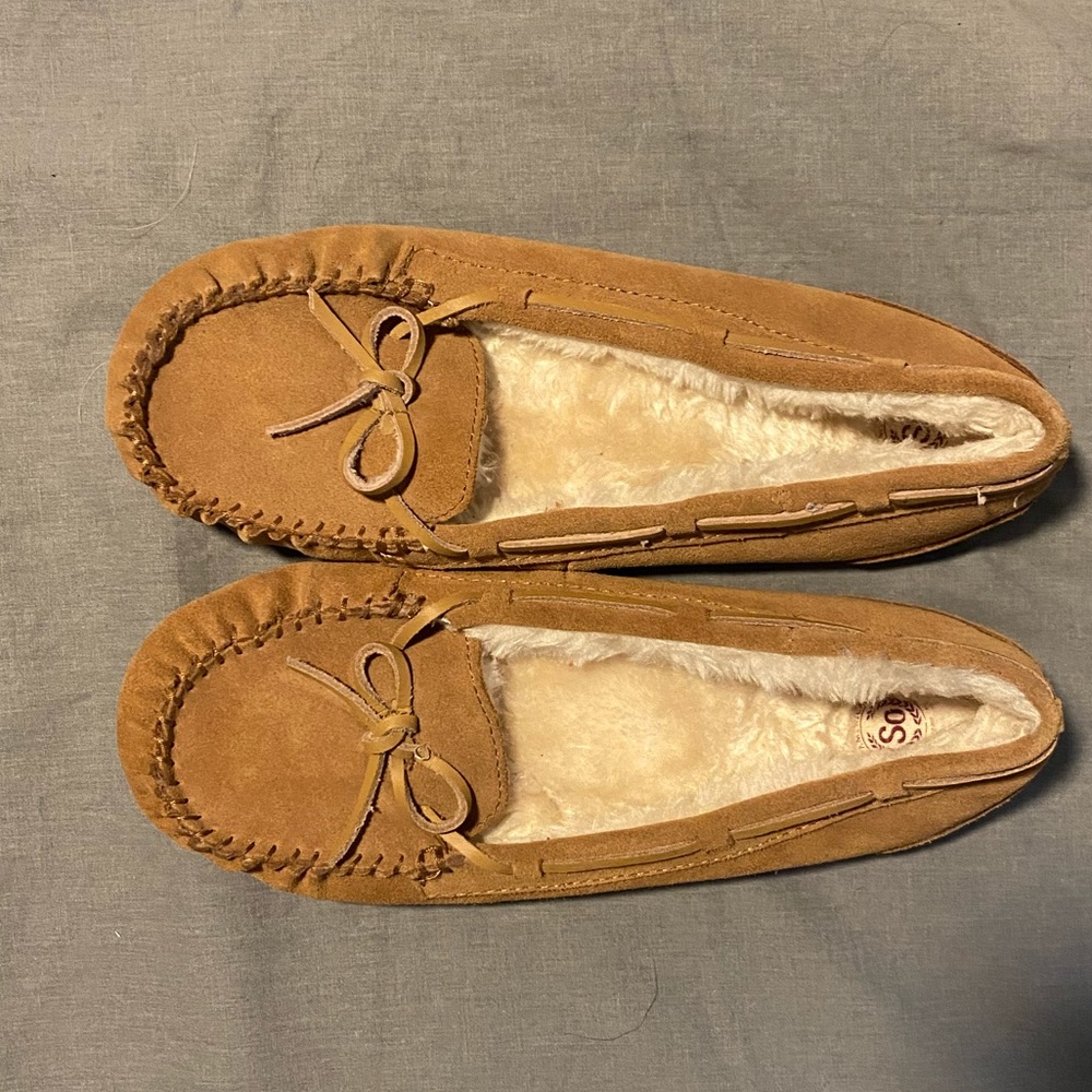 SO slippers